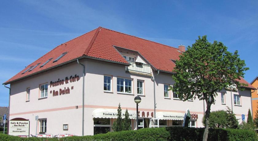 Pension Am Deich Kroslin Экстерьер фото